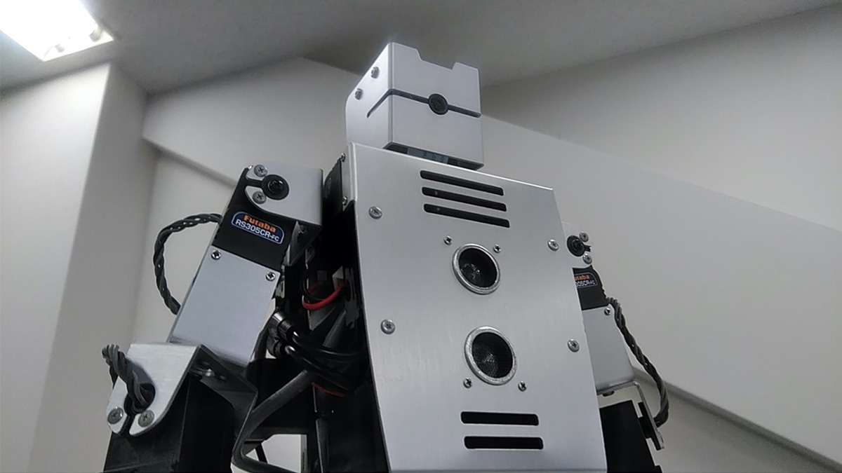 話題の学習教材ロボット“TOMOT-Aro1”と友だちになろう！ 【前編】